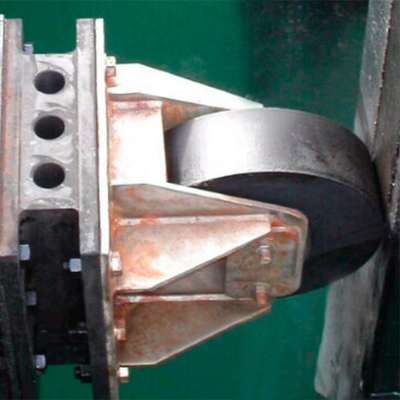 Navy Marine Rubber Dock Corner Fenders PIANC2002 For Vessels Boats