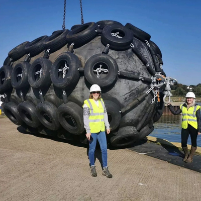 Berth Dock 50kPa Floating Pneumatic Fenders For Ships ISO17357 PIANC2002