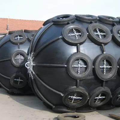 Berth Dock 50kPa Floating Pneumatic Fenders For Ships ISO17357 PIANC2002