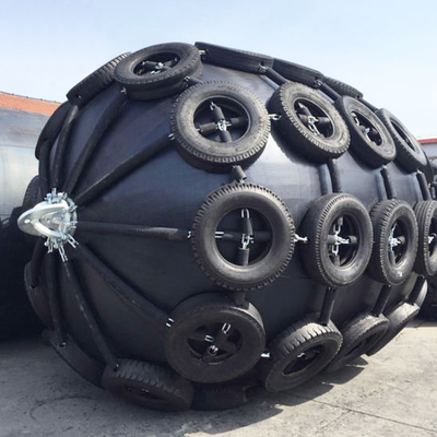 Port Pneumatic Rubber Fender ISO17357 Qualified 50kPa 3.3*6.5M Tear Resistance