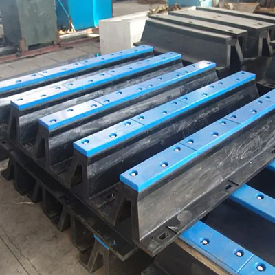 Wear Resistant NR Arch Rubber Fender V500H Eco Friendly Safety Elasticity