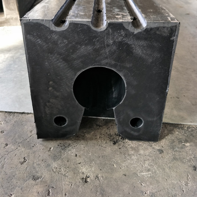 16 MPA Tug Boat Fenders Keyhole Fenders For Buffer Protection