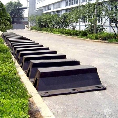 Good Shear Force Boat Dock Fenders PIANC 2002 Dock Port Berthing Bumper