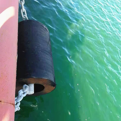 High Performance Cylindrical Rubber Fender Marine Port Ship Boat