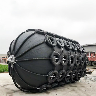 50kpa Floating Dock Rubber Fender Iso17357 Standard Boat Berthing