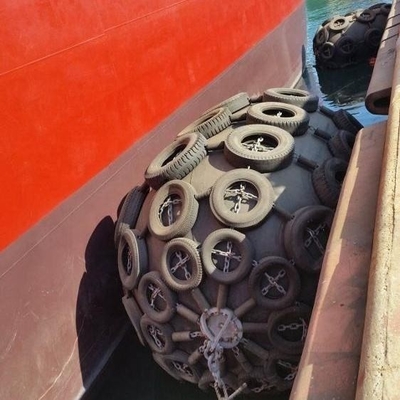 Iso17357 Yokohama Rubber Fender 50 Kpa 3.3*6.5m With Safety Valve
