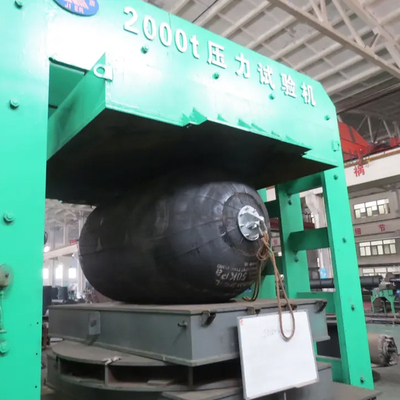 Ship To Ship Moulding Fender Pneumatic Boat Dock Floating With Aircraft Tyre