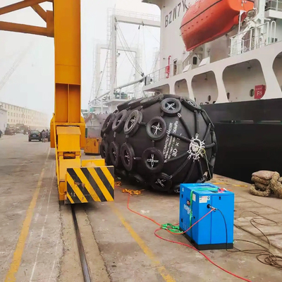 Marine Vessel Iso 17357 Yokohama Fender Boat Ship Protection