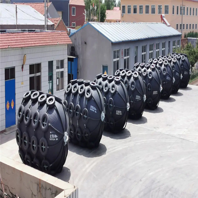 High Tensile Black Rubber Pneumatic Rubber Fender Yokohama 4.5*12.0m For Large Vessels