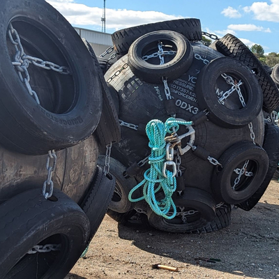 High Compression Floating Pneumatic Rubber Fenders High Tensile Weather Resistance