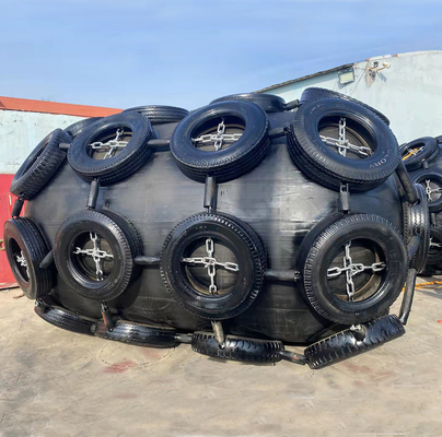 0.15 MPa Compressed Air Pneumatic Rubber Fender Low Abrasion Stable Performance