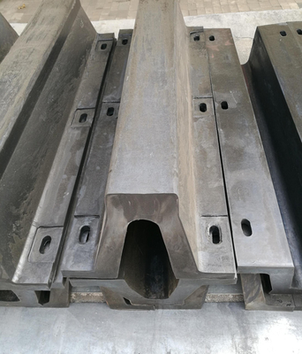 Marine V Type Fender Rubber Customized Length For Boat And Ship Protection