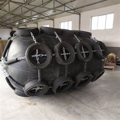 Marine Vessel Ship 50kPa Pneumatic Rubber Fender With Tires And Chains Protect Dock Ship