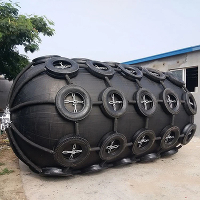 Marine Vessel Ship 50kPa Pneumatic Rubber Fender With Tires And Chains Protect Dock Ship