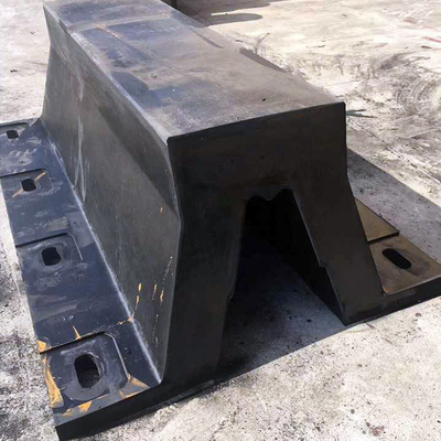 Heavy Duty V / D 1000mm Dock Mounted Fenders For Superyacht