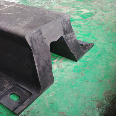 Arch Rubber 1000mm Height Marine Fenders V Shape Profile For Boat Protection