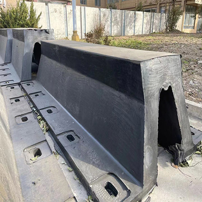 West Bridgestone Anchor V Type Fender High Energy Absorption