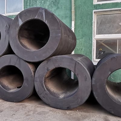 2000mm Cylindrical Marine Fenders Enhance Seafaring Safety