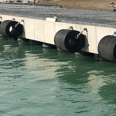 Reliable Cylindrical Marine Fenders Boat Accessories Submarine