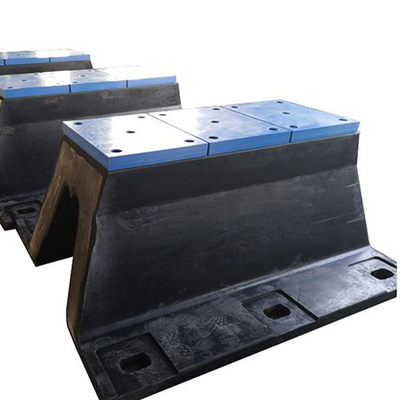 Hongruntong Powerful Arch Rubber Fender For Protecting Ships Of All Sizes