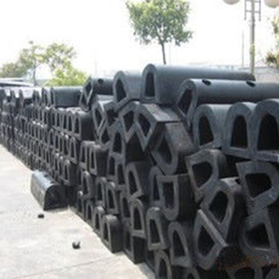 Resilient D Type Fenders Corner Fenders Cylindrical Fenders Piling Caps Pontoon Fenders