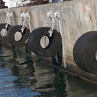 Cylindrical Marine Fenders Ship Barge Fenders Systems Marine Docking Fenders