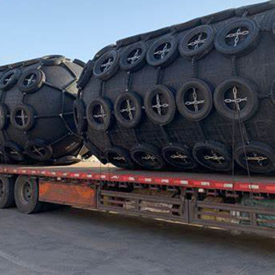Flexibility Cylindrical Pneumatic Marine Fender / Airbag Rubber Fender With Tensile and Low Abrasion