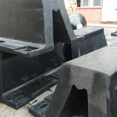 Customized Arch Rubber Fender for port terminals, directly supplied by manufacturers