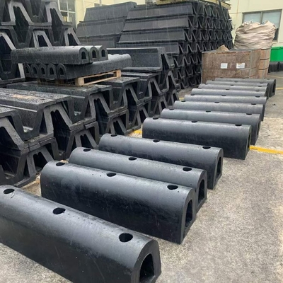 Customized D Type Fenders with Energy Absorption 5.1KN-M To 64KN-M