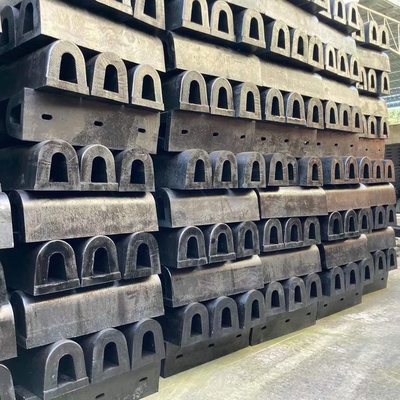 Customized D Type Fenders with Energy Absorption 5.1KN-M To 64KN-M