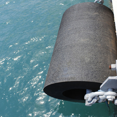 Cylindrical Marine Fenders Marine Protective Gear Affordable Fenders For Dock Operation