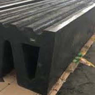 Tug Boat Fenders Marine Tug Cushions Rubber Fenders For Waveimpact Tidal Protection