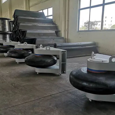 Durable Black Roller Fenders Boat Rubber Fenders For Port Terminals