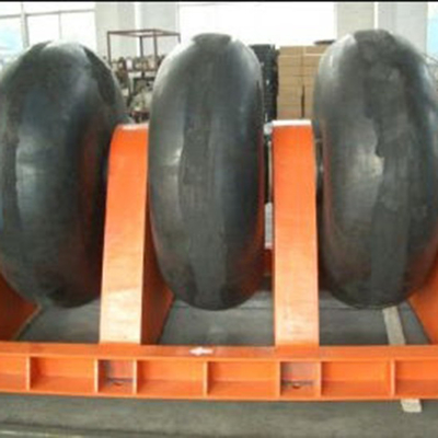 Black Roller Fenders With ASTM D2000 SAE J200 Standard Wear Resistance