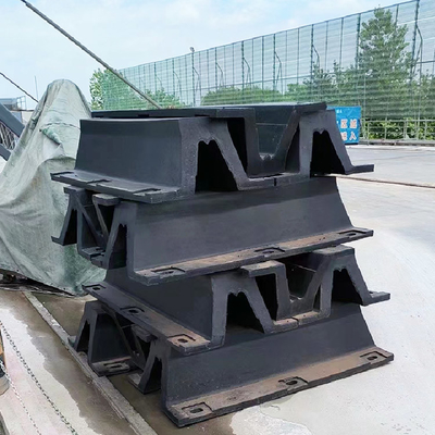 Super Arch Type Rubber V Type Fender Marine For Port Berthing Wharf