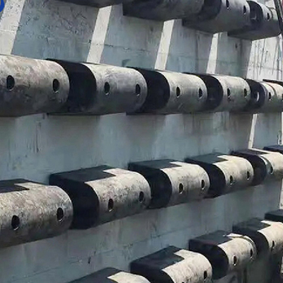 Customized Dock D Type Fenders Tugboat Rubber Fender For Porting