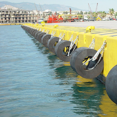 Marine Dock Cylindrical Rubber Fenders Bumper PIANC2002