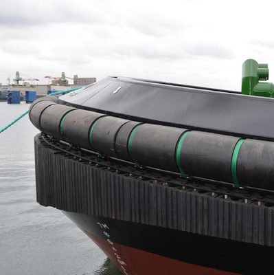 Shock Absorption Ship Tug Boat Bumpers Fender For Various Marine Environments