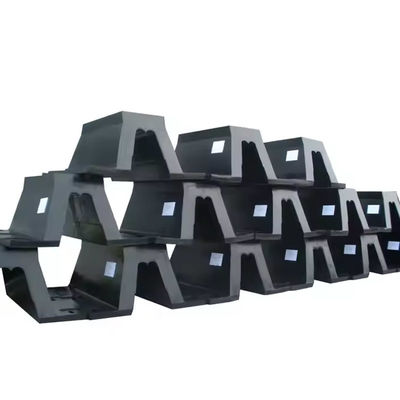 500H X 1500mm V Type Rubber Fender Cushions Heavy Impacts Tear Resistant