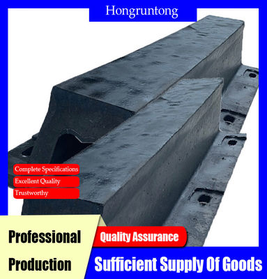 500H X 1500mm V Type Rubber Fender Cushions Heavy Impacts Tear Resistant