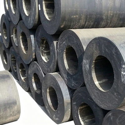 Premium Rubber Material Cylindrical Marine Fender with Excellent Cushioning and Custom Sizes Available