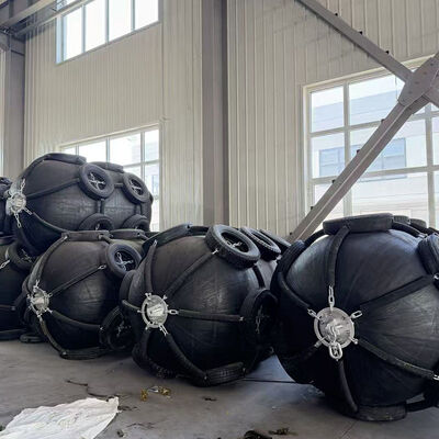 Yokohama Pneumatic Rubber Fender with Corrosion Resistance Shock Absorption and Lightweight Design for Marine Applications