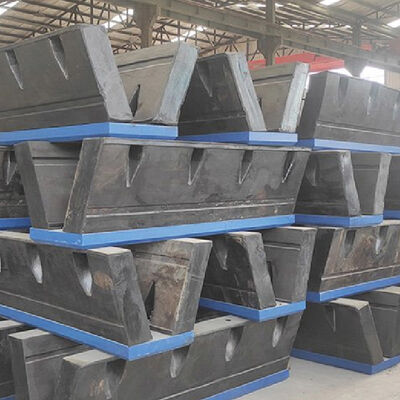 High Strength Wear Resistant Corrosion Resistant V Type Fender Marine Rubber Fender